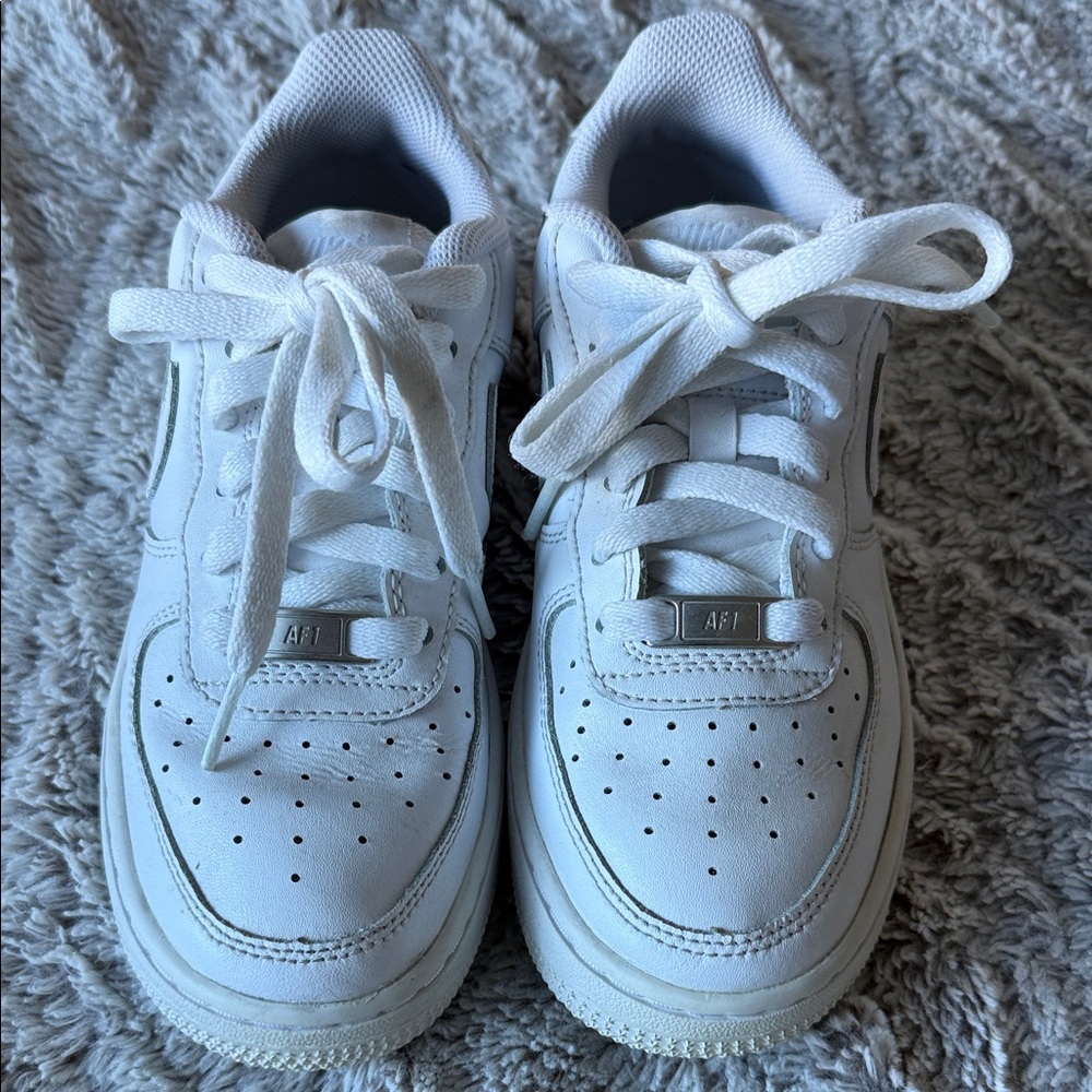 Air Force One Low Top Kids White Sneakers